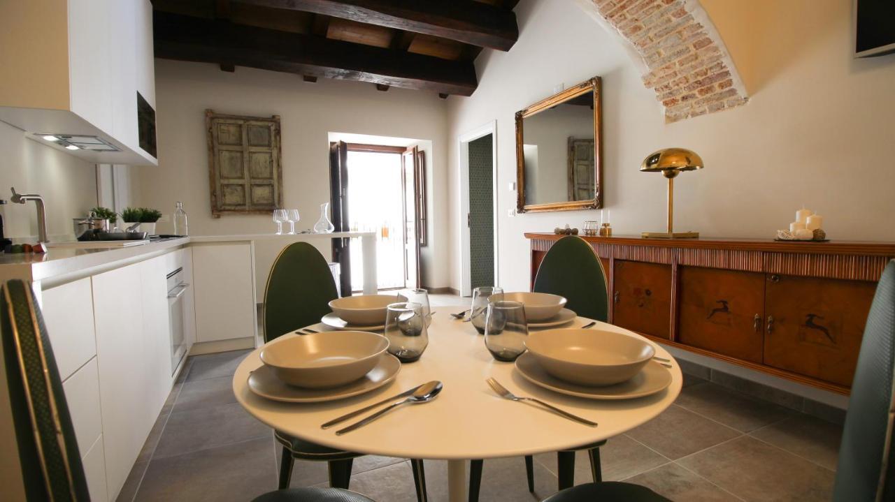 Nel Cuore Dell'Aquila Bnb Exterior photo